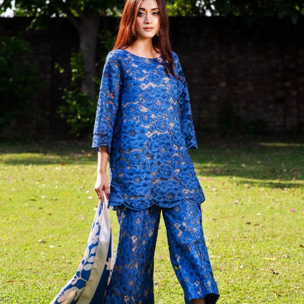 Victoria Crown Shirt & Pant